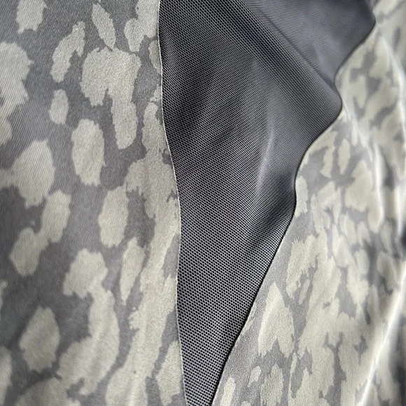 🎯Rare NWOT Varley Tennis Dress Shadow Animal Size Small - Picture 5 of 16